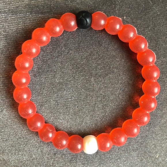 5 gently used lokai bracelets each bracelet is $9 - Picture 3 of 6